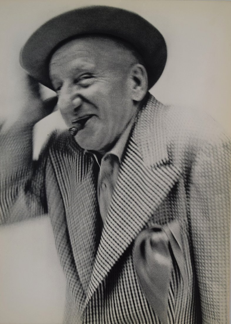 Richard Avedon - Jimmy Durante, 1955: RICHARD AVEDON (1923-2004) Jimmy Durante, 1955 Sheet-fed gravure, c. 1960's Printed in Switzerland 14" x 10"