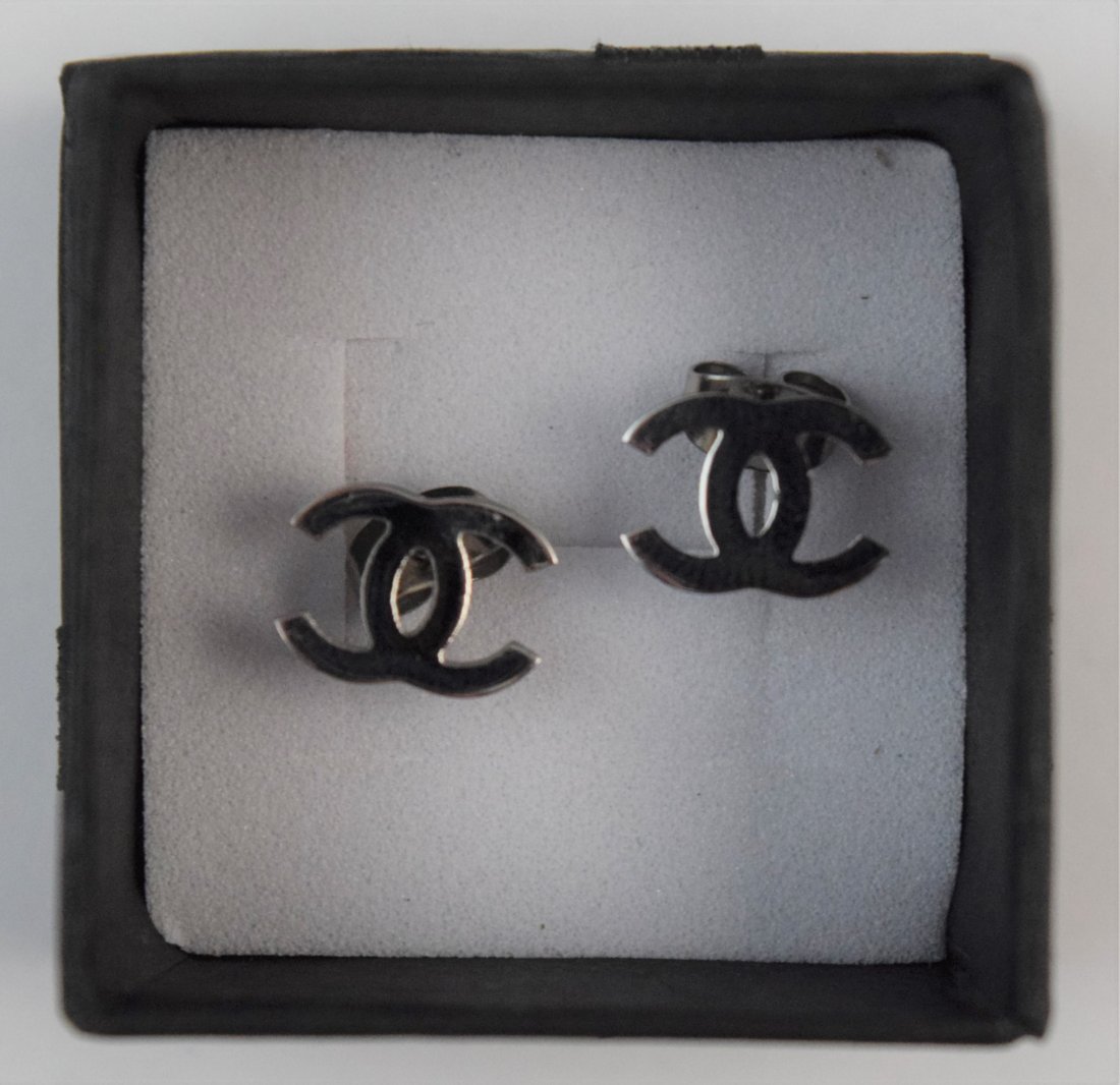 Chanel VIP Earrings (w/box) (1 of 1)