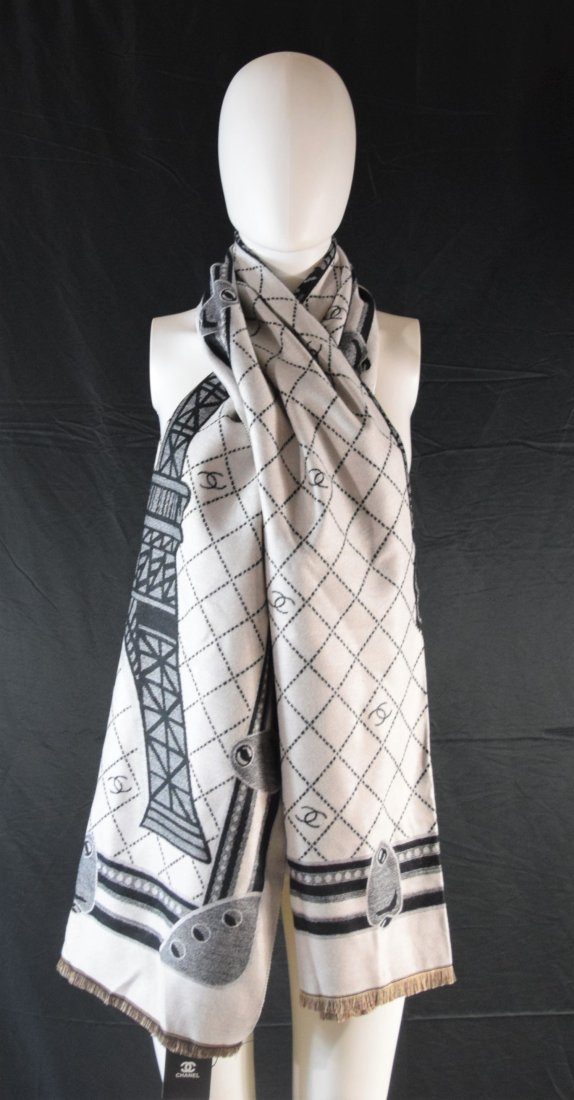 Chanel Wool Scarf (new w/tag) (1 of 1)