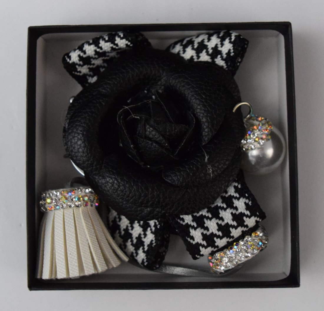 Chanel VIP Keychain (w/box) (1 of 2)