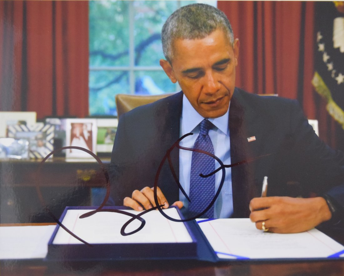 Barack Obama Photograph (Signed) (1 of 2)