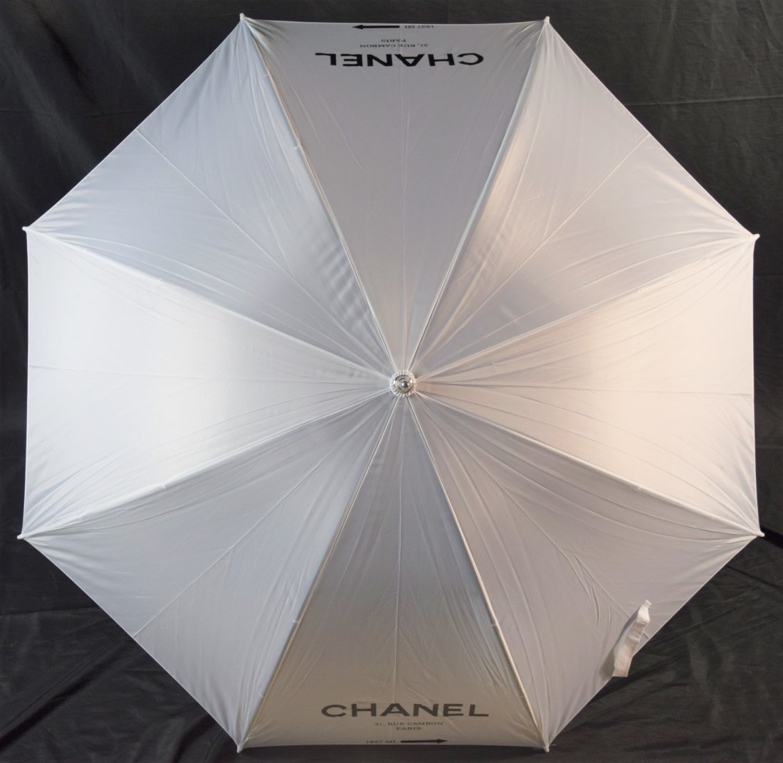 Chanel Full Size Umbrella (1 of 4)