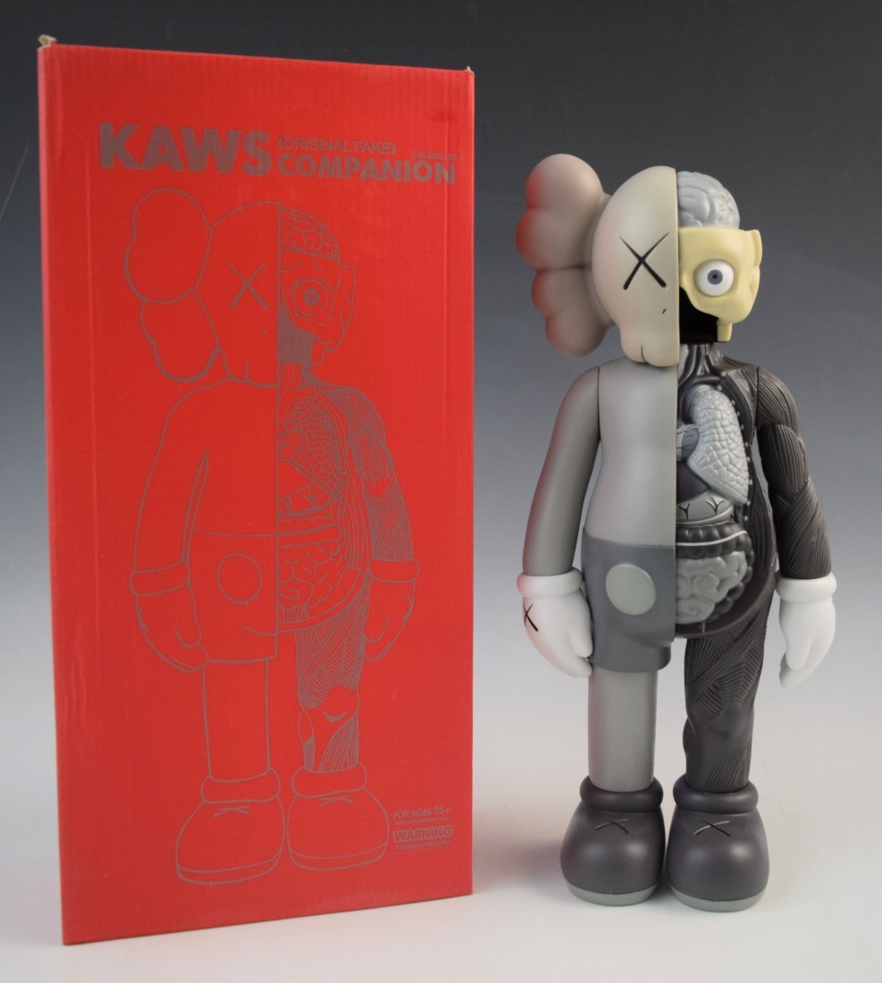 Kaws Companion Figure w/box (1 of 9)
