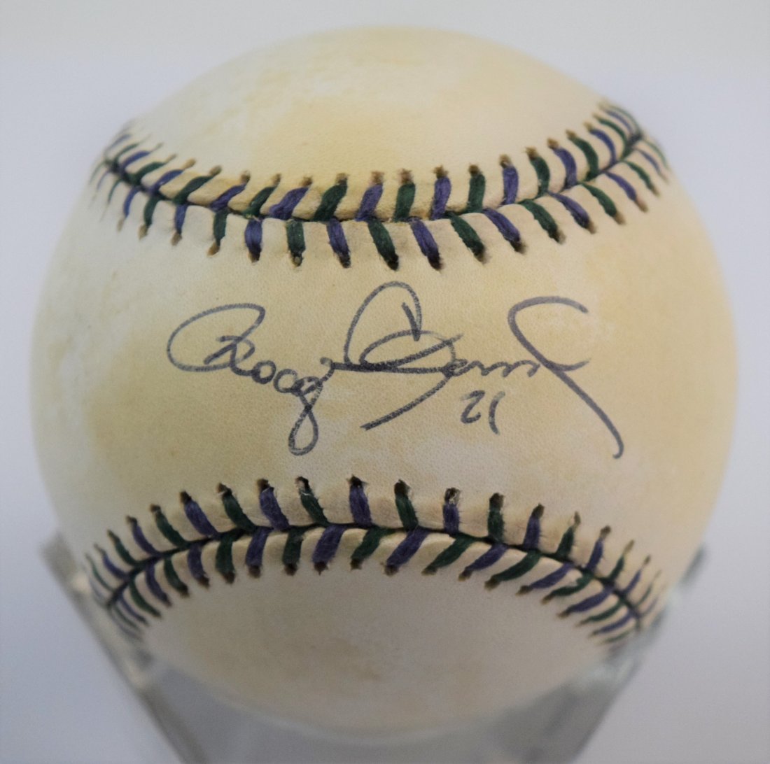 Grouping of Signed Baseballs (MLB) (1 of 14)