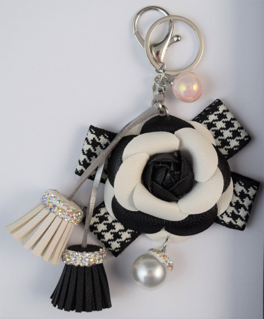 Camellia Flower Keychain: Camellia Flower Keychain