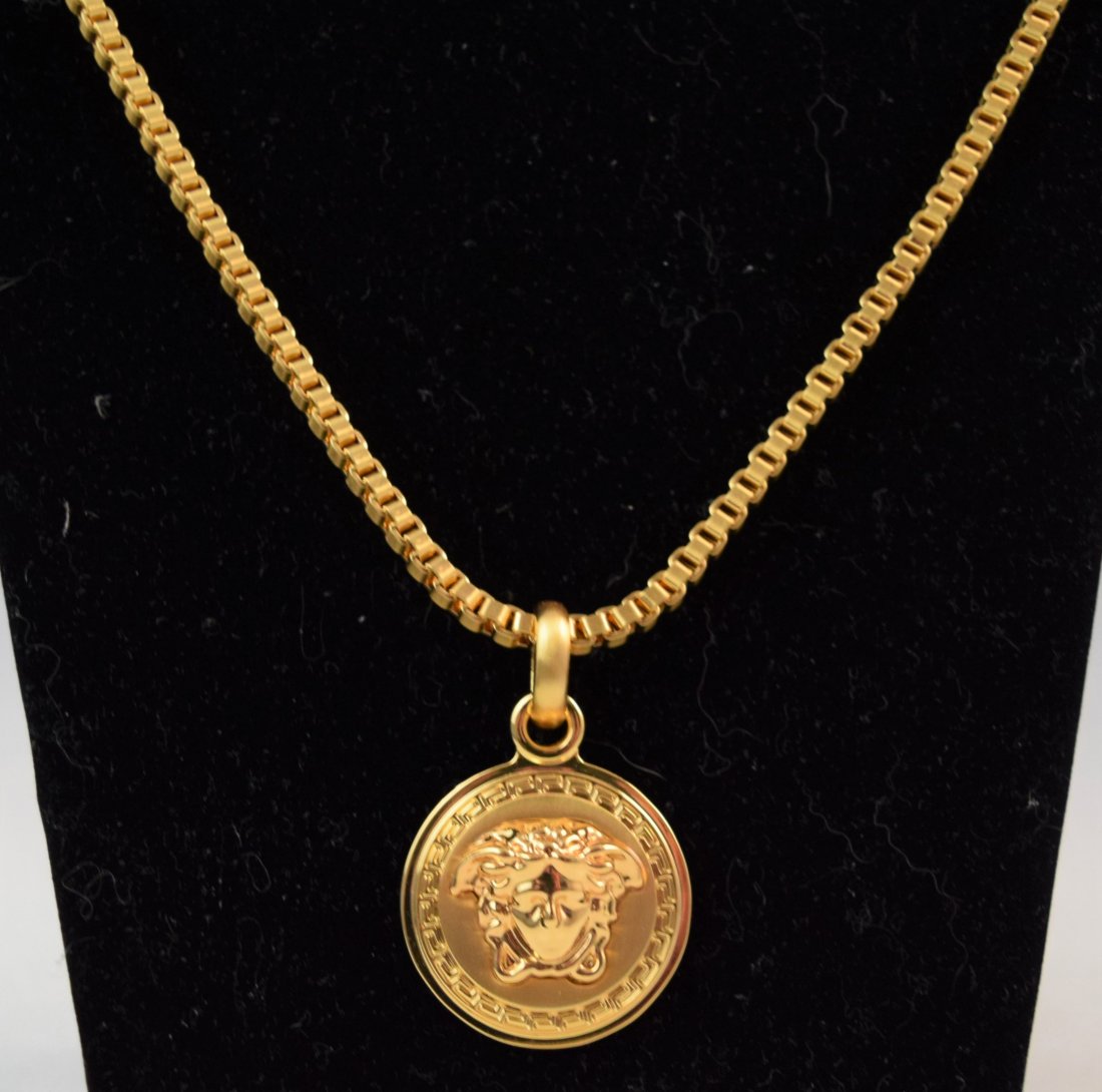 Versace Medusa Pendant Necklace (Never Worn) (1 of 4)