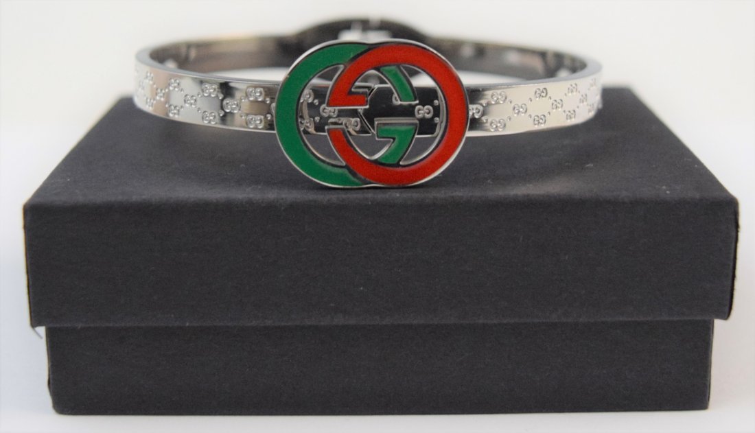 Gucci Ladies Designer Bracelet (1 of 3)