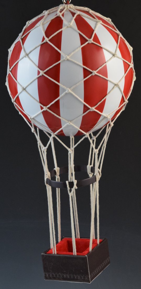 Louis Vuitton Hot Air Balloon Store Display (1 of 7)