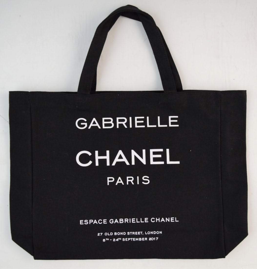 Chanel VIP Bag (1 of 4)
