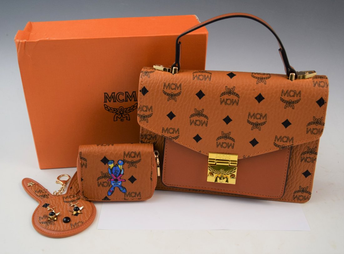 Ladies Brown Vinyl Handbag, Mirror and Coin Purse (1 of 10)