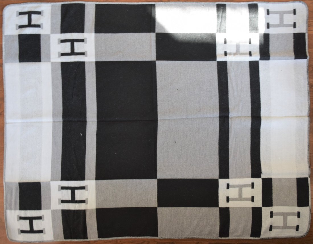 Hermes Avalon Wool Blanket (1 of 2)