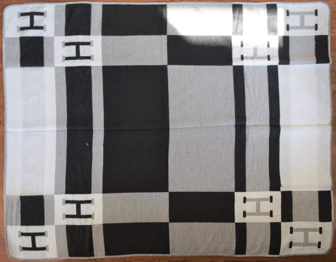 Hermes Avalon Wool Blanket (1 of 3)