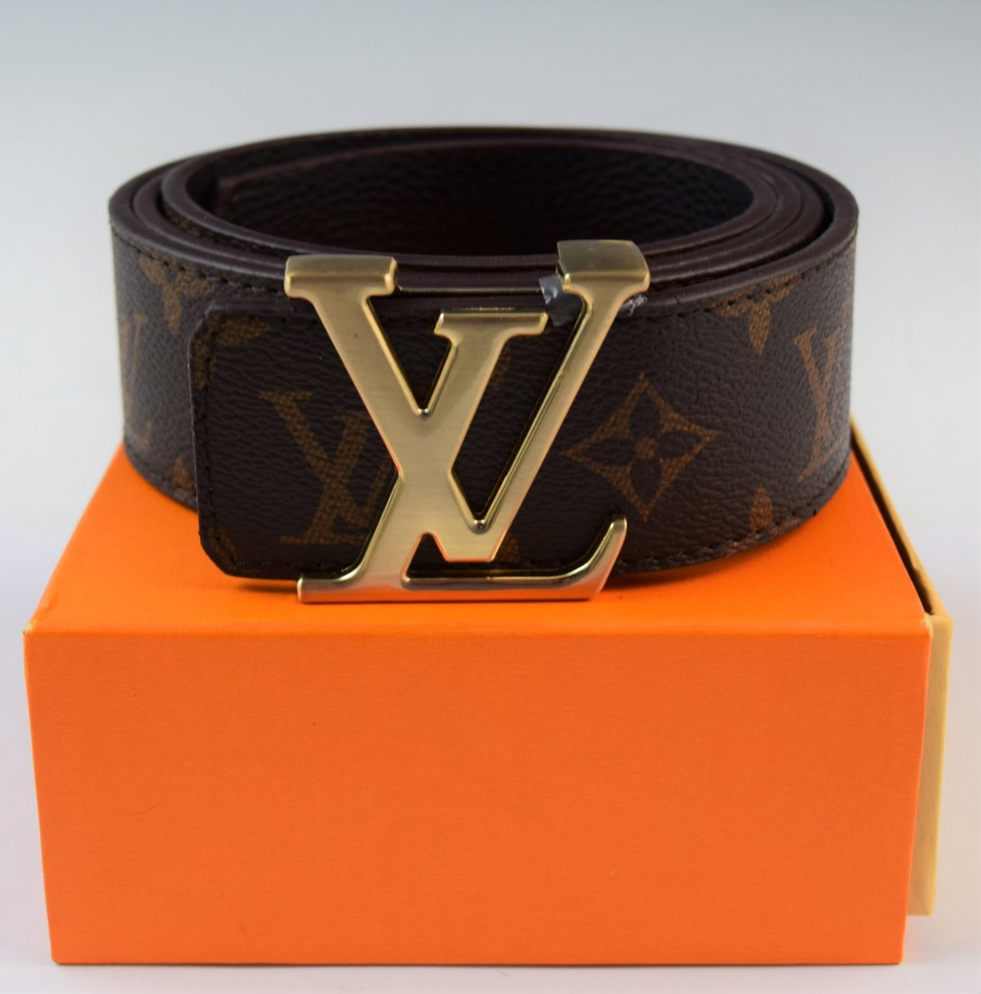 Louis Vuitton Belt (w/box and cloth) (1 of 3)
