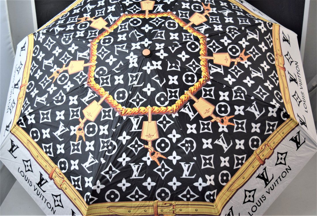 Louis Vuitton Umbrella (w/box) (1 of 6)