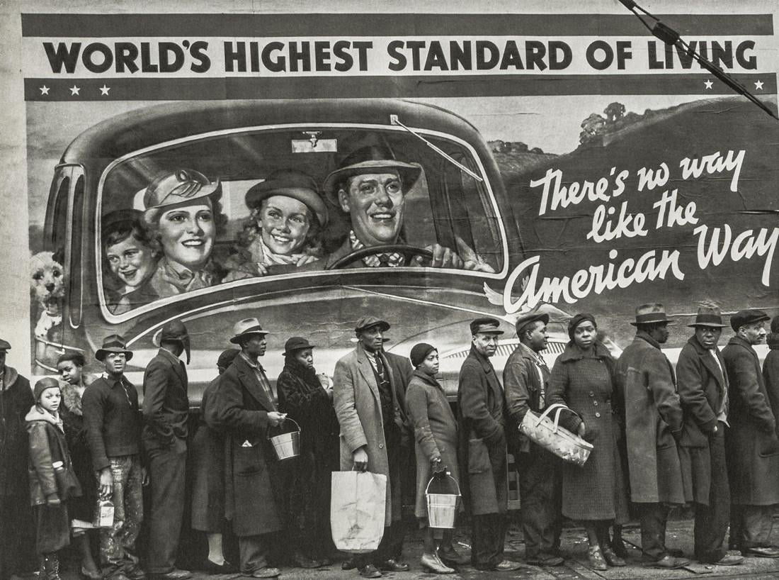 Margaret Bourke-White - The Louisville Flood, 1937: MARGARET BOURKE-WHITE (1904-1971) The Louisville Flood, 1937 Photo-litho 7 1/2" x 5 1/2"