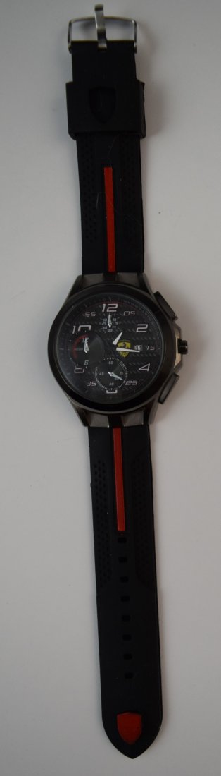 Ferrari Scuderia Mens Chronograph Watch (1 of 8)
