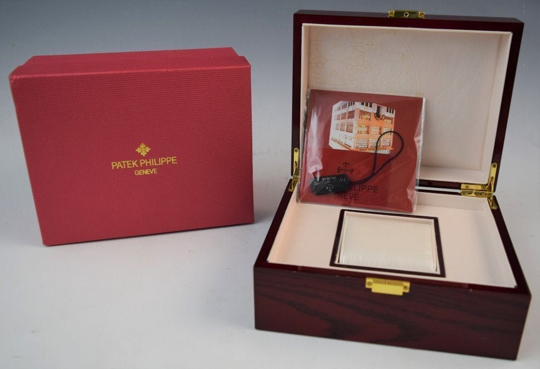 Wood Watch Storage Box marked Patek Philippe (1 of 5)