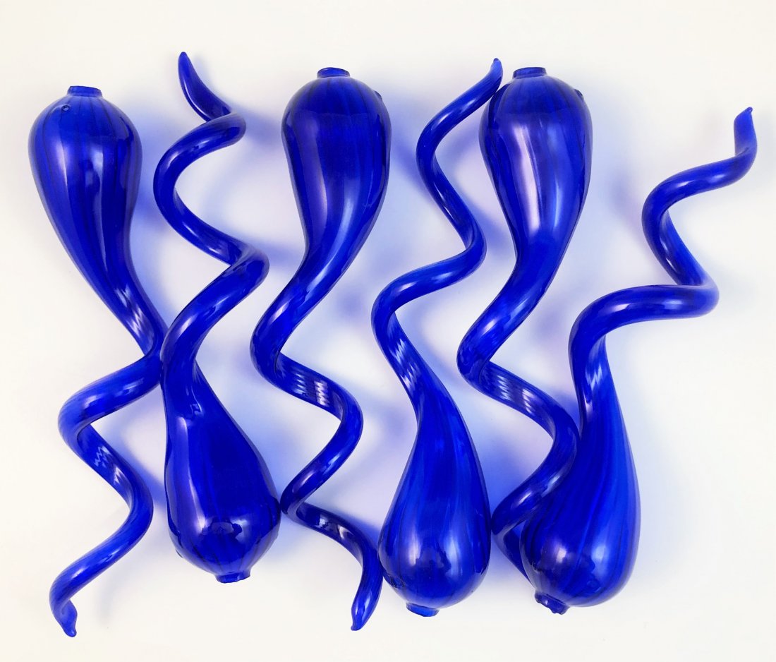 Attrib. to Dale Chihuly Chandelier Blown Glass (6): ATTRIBUTED TO DALE CHIHULY (B. 1941) Grouping of 6 deep blue chandelier blown glass pieces; each: 12"