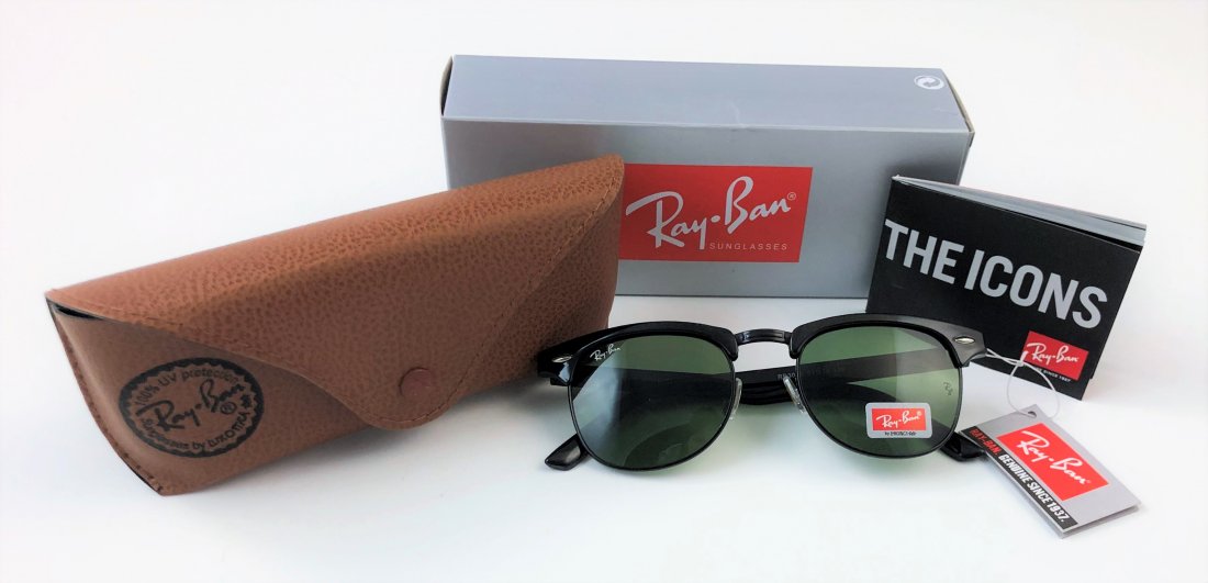 Ray Ban Sunglasses: RAY BAN Sunglasses issued by Ray Ban with box and case