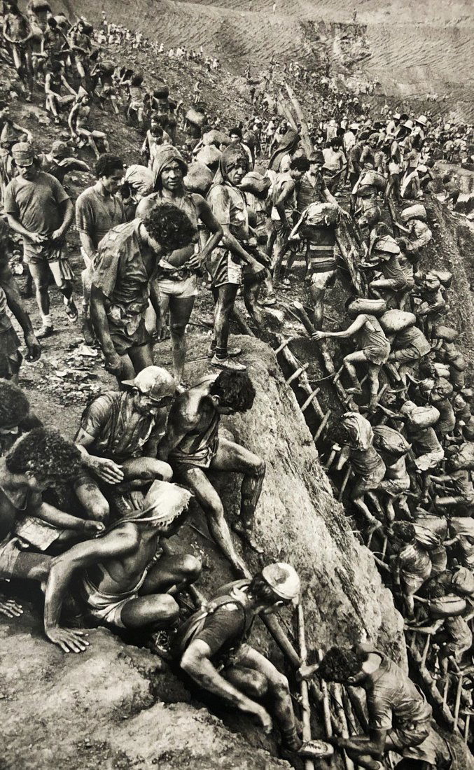 Sebastiao Salgado - Goldmine Serra Pelada, Brazil, 1986 (1 of 1)