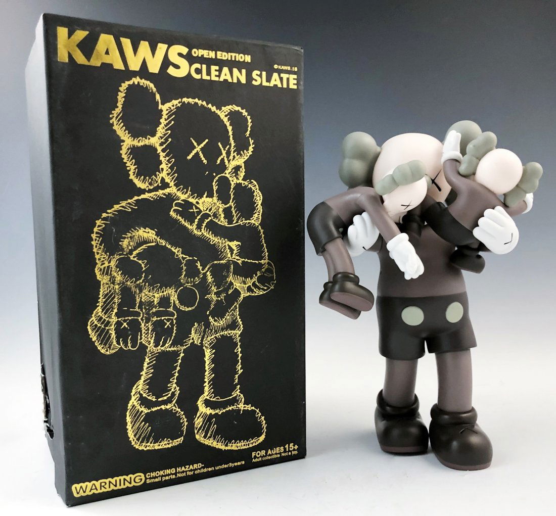 Kaws - Clean Slate (Brown) Open Edition 2018 (1 of 7)