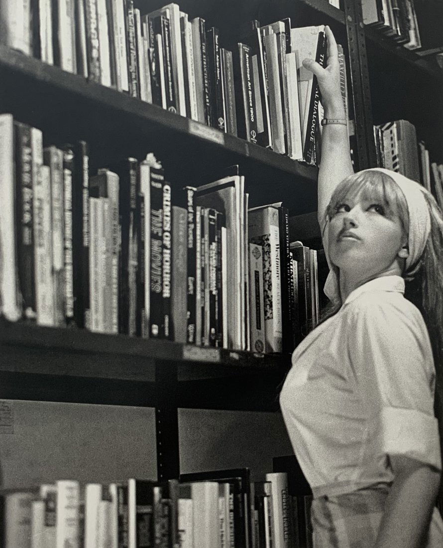 Cindy Sherman - Untitled Film Still #13, 1978 (1 of 1)