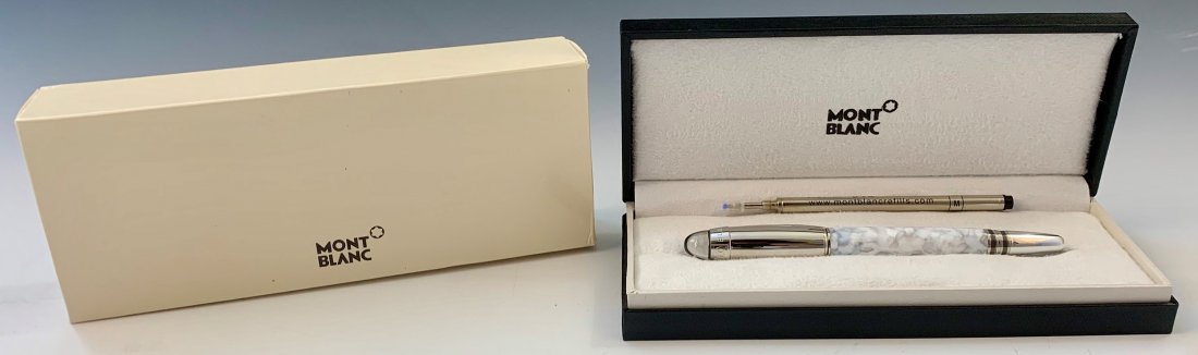 Montblanc Pen: MONTBLANC (GERMAN) Pen issued by Montblanc with box and case