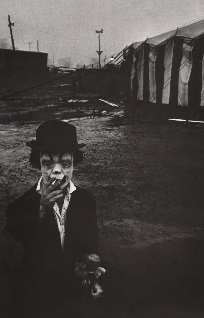 Bruce Davidson - The Clown: BRUCE DAVIDSON (B. 1933) The Clown Photo-litho 12" x 7 1/2"