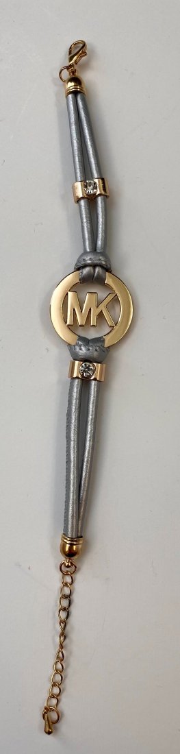 Michael Kors Issued Ladies Bracelet (1 of 2)