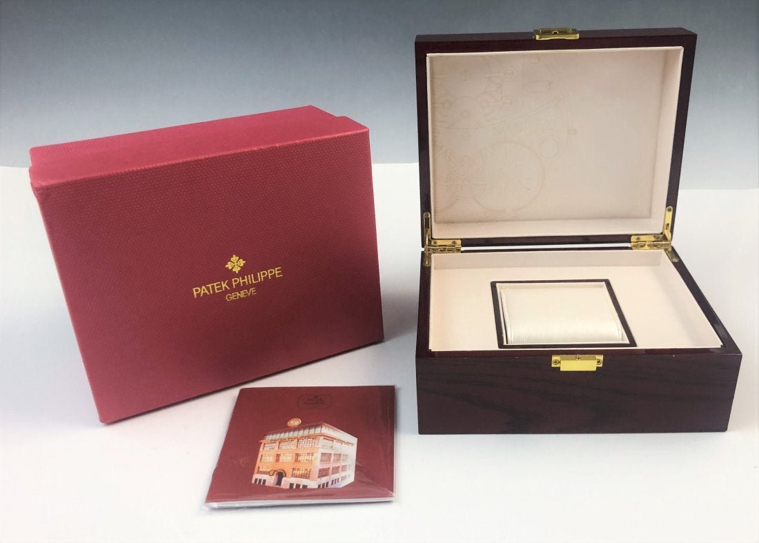 Wood Watch Storage Box marked Patek Philippe (1 of 7)