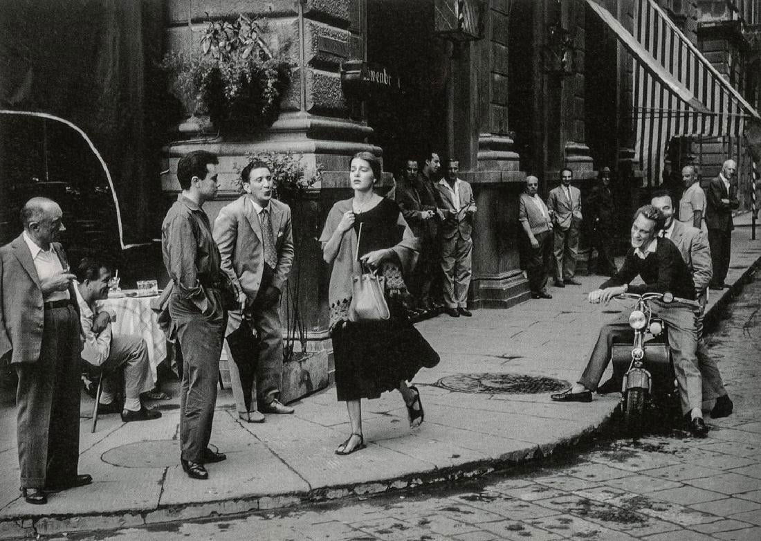 Ruth Orkin - American Girl in Italy, 1951 (1 of 1)