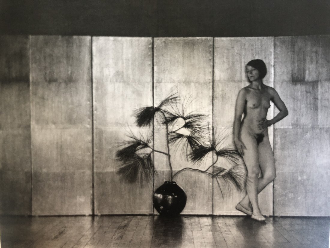 Edward Weston - Nude, 1923: EDWARD WESTON (B.1886-1958) Nude, 1923 Photo-Litho 6.5" x 9"
