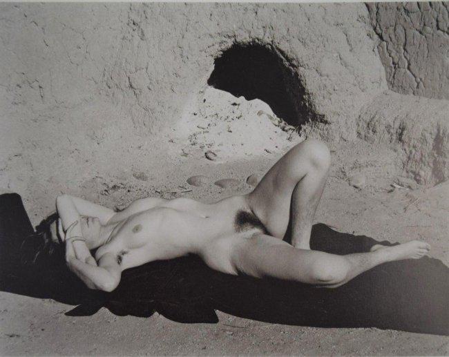 Edward Weston - Nude 1937: EDWARD WESTON (1886-1958) Nude 1937 Photo-litho, c. 1970's Printed in Hong Kong 6 3/4" x 8 1/2"