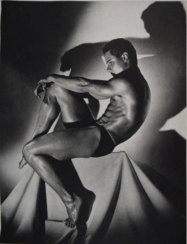 Herb Ritts - Man: HERB RITTS ( 1952-2002) Herb Ritts - Man Sheet fed gravure C. 1988 Printed in Japan 14" x 11"