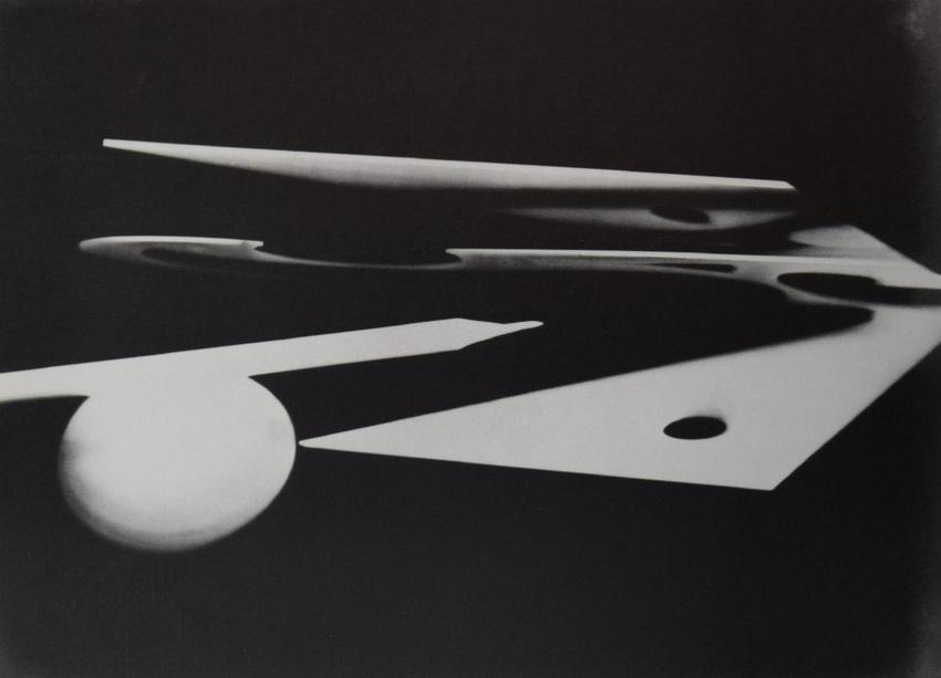 Man Ray - Les Champs Delicieux, 1922: MAN RAY (1890-1976) Les Champs Delicieux, 1922 Sheet-fed gravure 10 3/8" x 8"