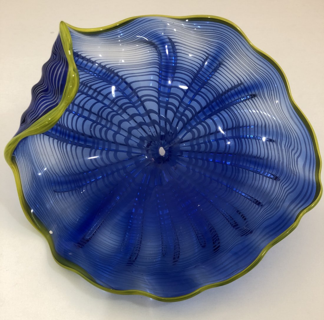 Attributed to Dale Chihuly Sea Form Persian Glass: ATTRIBUTED TO DALE CHIHULY (B. 1941) Dark Blue Sea Form, Persian Series 7 1/2" in total size Provenance: Jim Reynolds Collection, Seattle, Washington