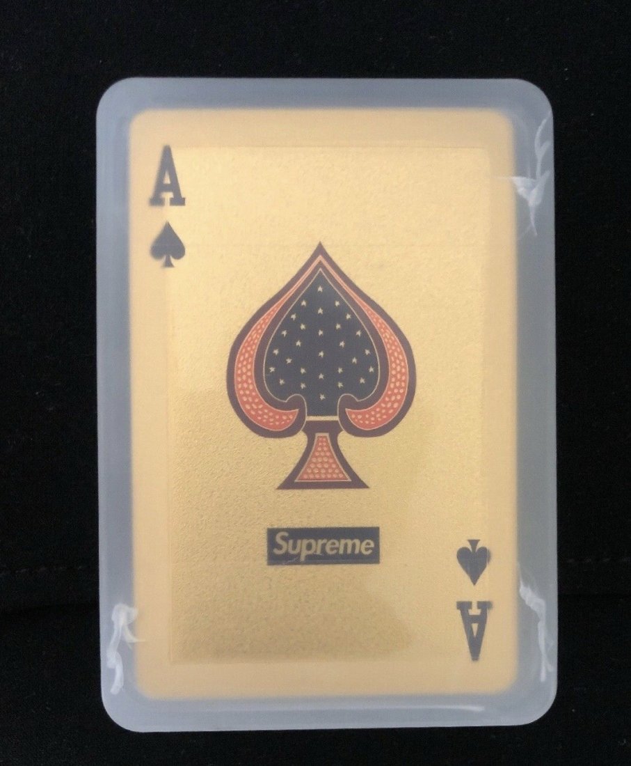 Supreme Gold Deck of Playing Cards: SUPREME (AMERICAN) Gold deck of playing cards issued by Supreme
