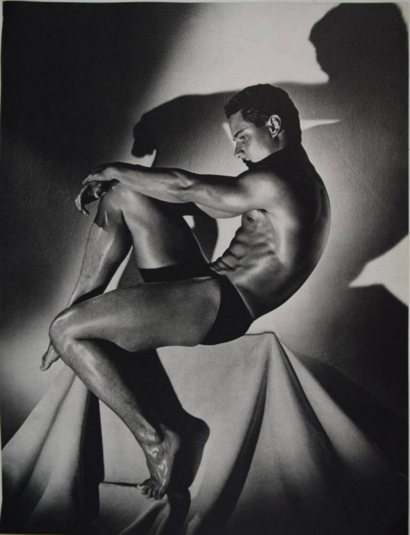 Herb Ritts - Man: HERB RITTS ( 1952-2002) Herb Ritts - Man Sheet fed gravure C. 1988 Printed in Japan 14" x 11"