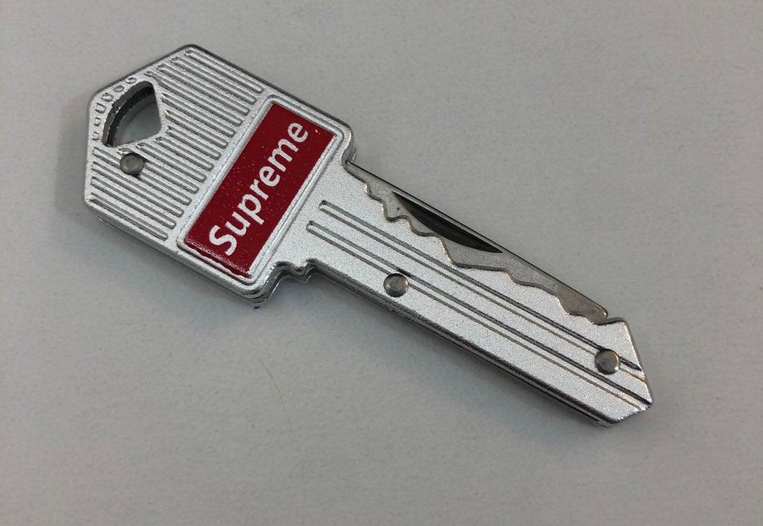 Supreme Key Knife Silver: SUPREME Key knife issued by Supreme
