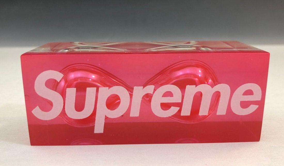 Supreme Hourglass Sand Timer: SUPREME Hourglass sand timer issued by Supreme
