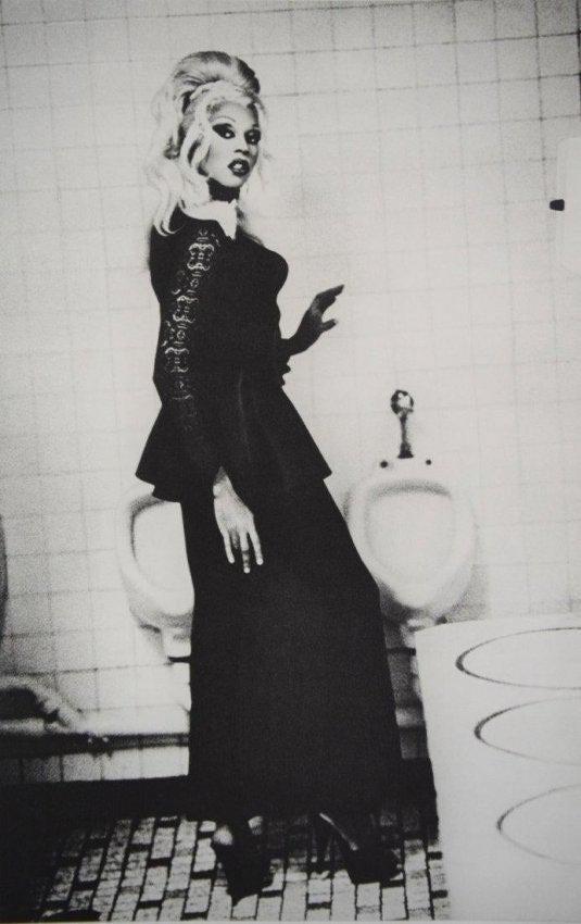 Ellen Von Unwerth - Rupaul, New York, Sheet-Fed Gravure: ELLEN VON UNWERTH *B. 1954) Rupaul, New York Sheet-fed gravure Printed circa 1990's 14" x 9"
