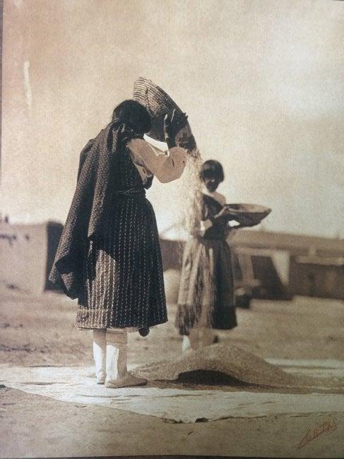 Edward Curtis - Drying Wheat, 1905 (1 of 1)