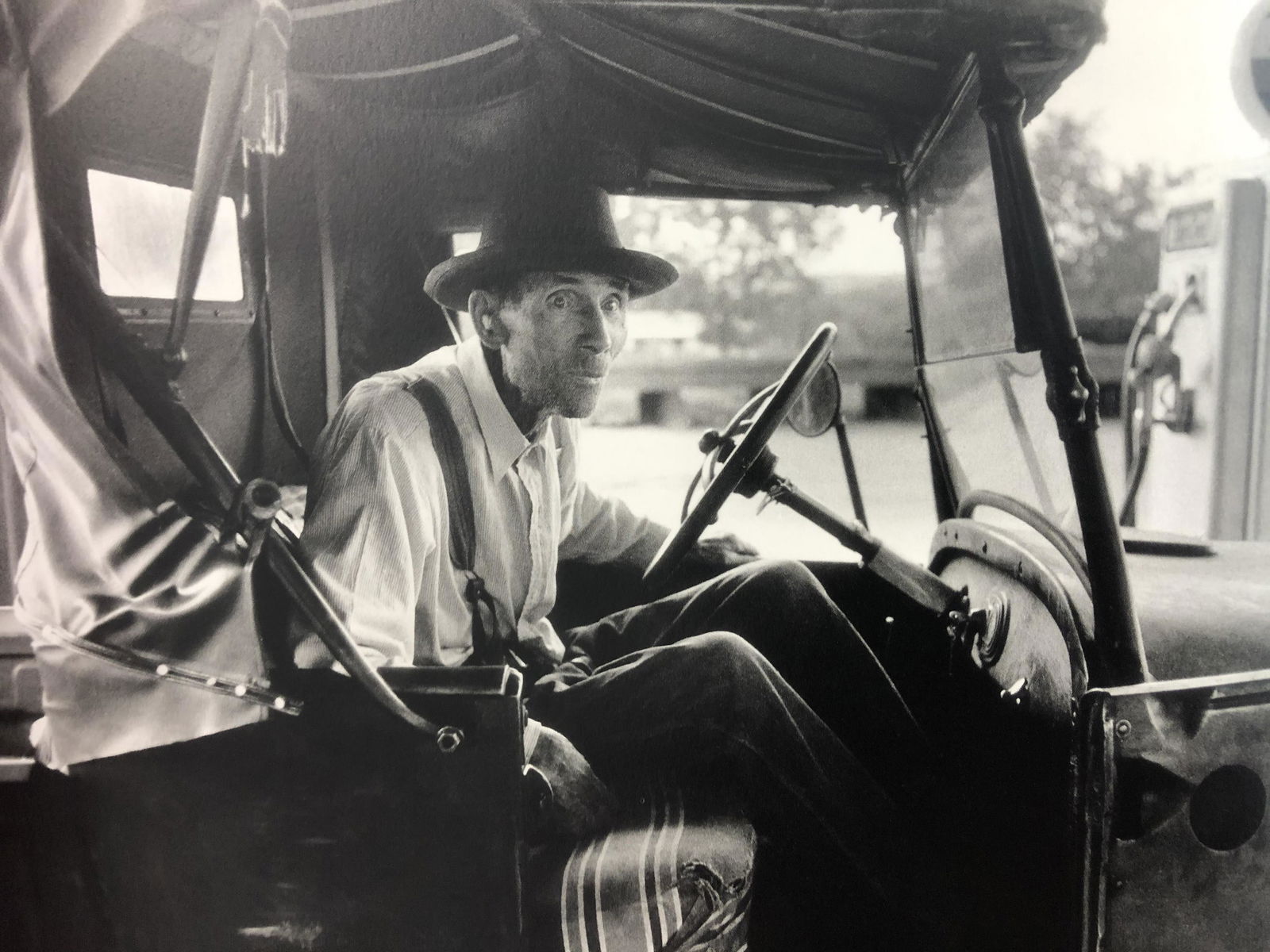 Bruce Davidsons - John & Kate Wall, Photo-Litho: BRUCE DAVIDSON - (B. 1946) John & Kate Wall Photo-Litho Printed circa later third quarter 20th century 6 3/8" x 9 5/8" (Image Size)