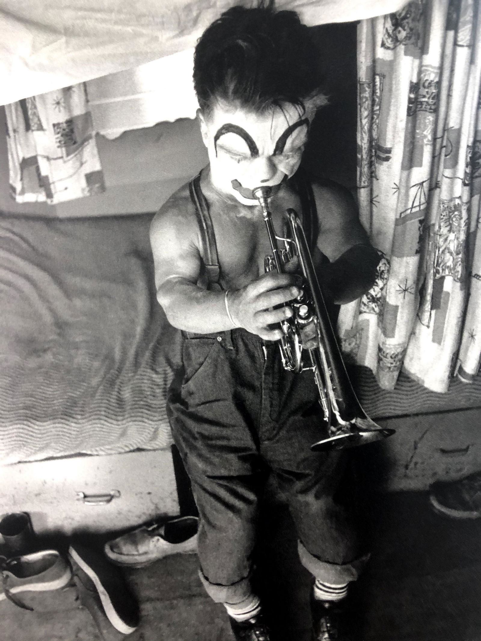 Bruce Davidsons - Cycle Beatty Circus, Photo-Litho: BRUCE DAVIDSON - (B. 1946) The Dwarf and the Clyde Beatty Circus Photo-Litho Printed circa later third quarter 20th century 9 1/8" x 6 1/8" (Image Size)