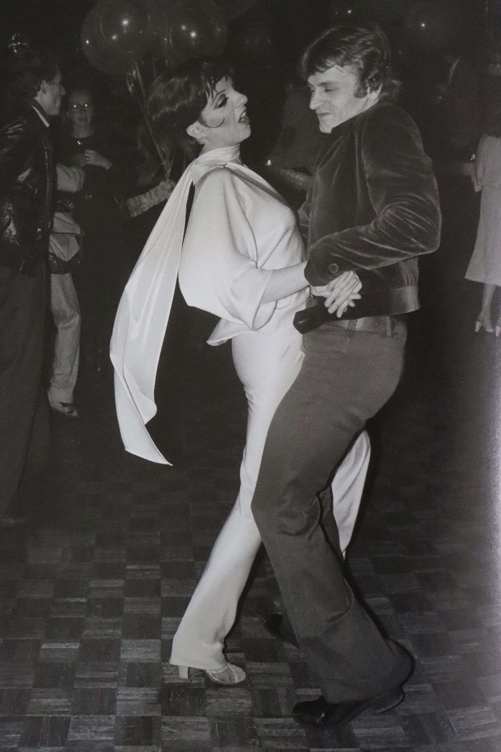 L. Minnelli and M. Baryshnikov, Studio 54, Photo-Litho: UNKNOWN PHOTOGRAPHER Liza Minelli and ballet dancer Mikhail Baryshnikov, Studio 54 Photo-Litho Printed circa late 20th century 13 5/8" x 9 3/8" (Image Size)