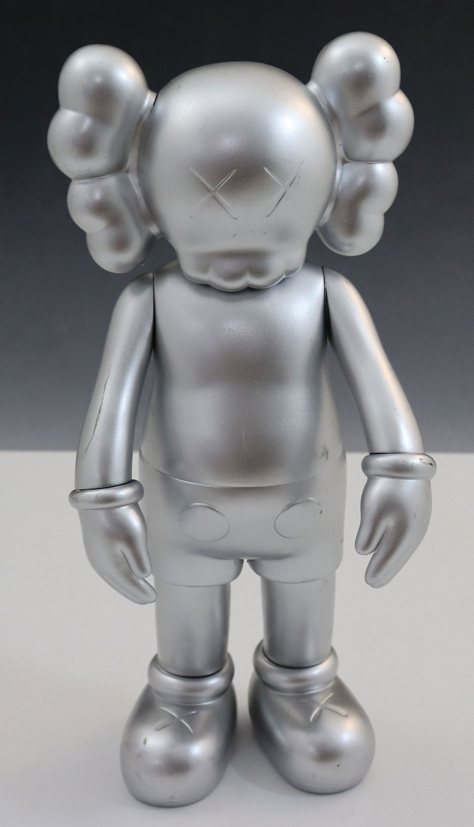 KAWS: KAWS