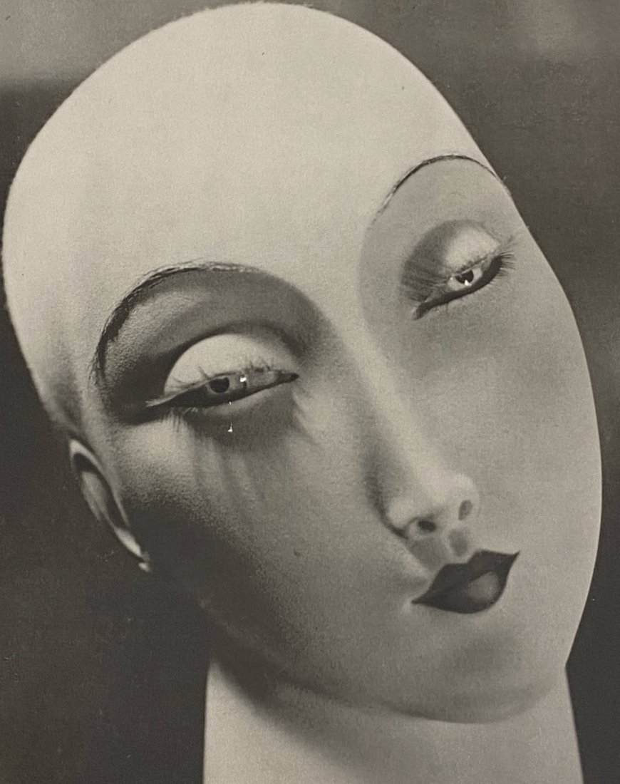 Erwin Blumenfeld Photo Litho Limited Ed.: ERWIN BLUMENFELD (1897-1969) Untitled Photo litho From a limited edition portfolio Printed circa second half of 20th c. 15 3/4" x 11 3/4" sheet