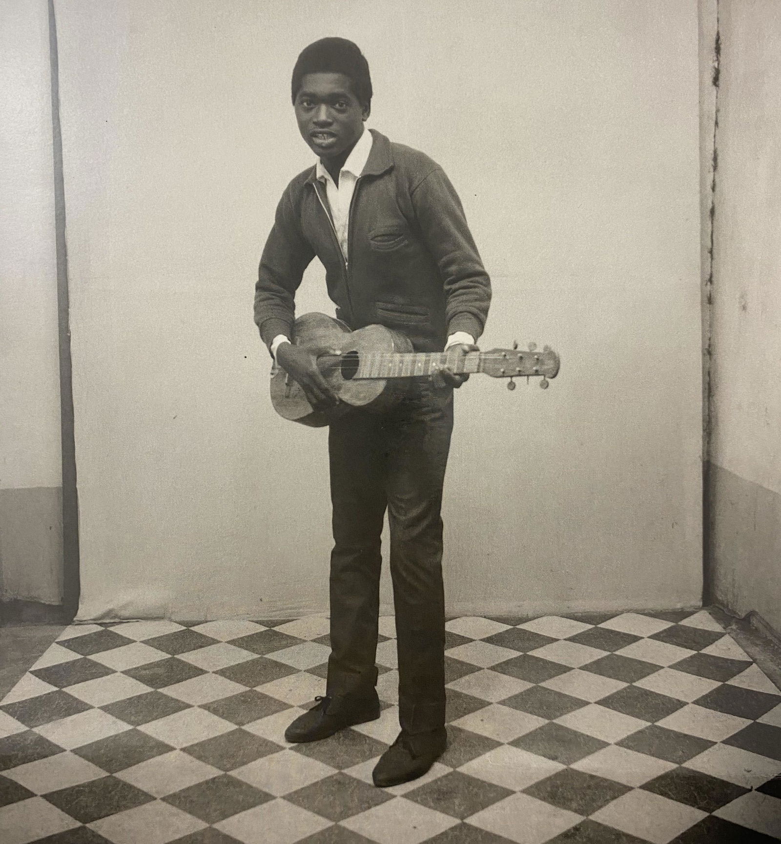 Malick Sidibe â€œMusician with Guitarâ€ Photo Litho: MALICK SIDIBE (1935-2016) Musician with a Guitar Photo litho 7 1/4" x 7 1/4"