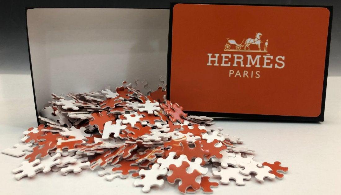 Hermes Logo Puzzle Game: Complete