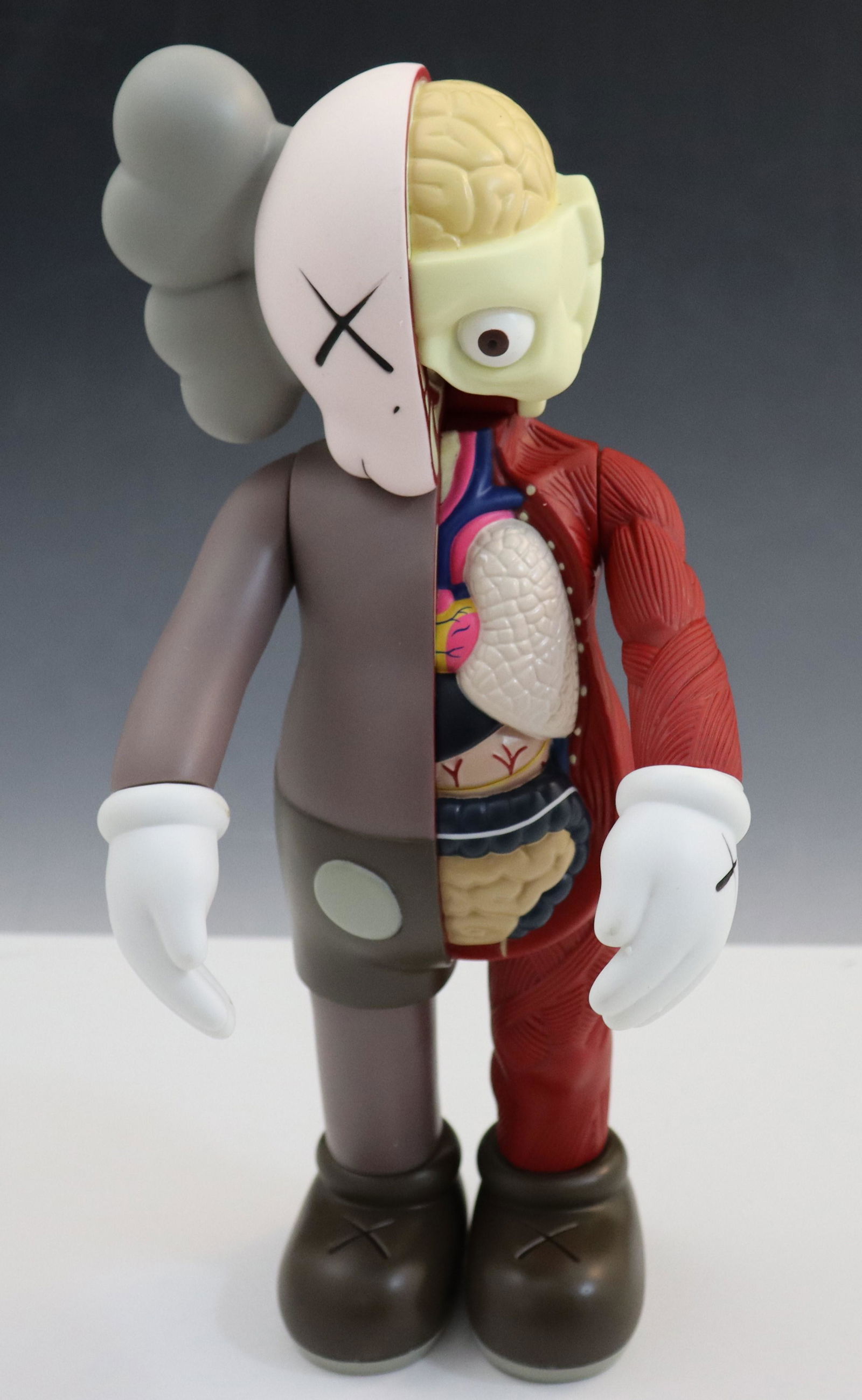 KAWS: KAWS